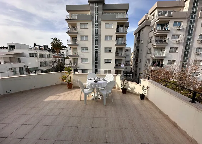 アパート Kyrenia Center 3 Bedroom